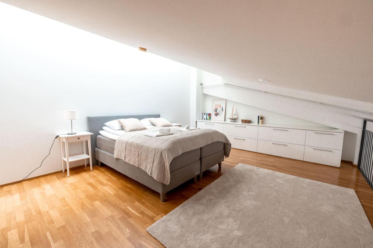 2Ndhomes Unique & Spacious 2-Storey Apartment With Sauna 헬싱키 외부 사진